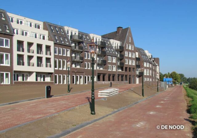 DE-NOOD-Grave_Hollandse-Kap-DLM-tube